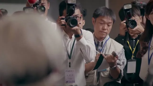Xem phim Lại Gần Bên Anh Lồng Tiếng HD tại TVHay Xem phim Lại Gần Bên Anh Lồng Tiếng HD tại TVHay