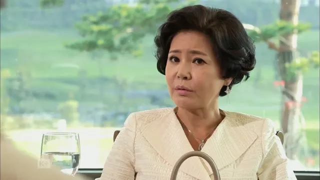 Tình Hồng 2014 Vietsub HD - TVHay Tình Hồng 2014 Vietsub HD - TVHay