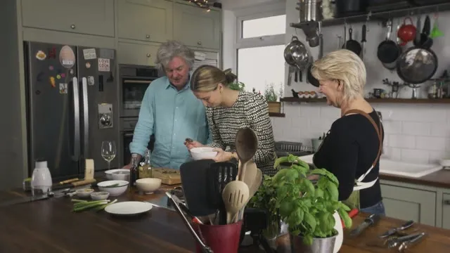 Hình ảnh trong phim James May: Ơ Nấu Ăn (Phần 1) trên TVHay Hình ảnh trong phim James May: Ơ Nấu Ăn (Phần 1) trên TVHay