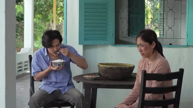 Hình ảnh trong phim Ngược Dòng Sóng Bạc (Phần 1) trên TVHay Hình ảnh trong phim Ngược Dòng Sóng Bạc (Phần 1) trên TVHay