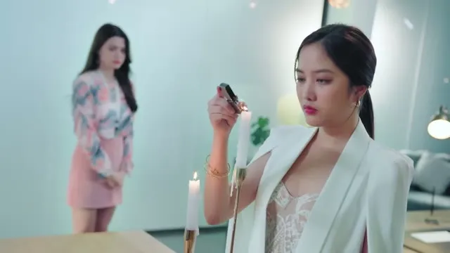 Học Thuyết Màu Hồng 2022 Vietsub HD - TVHay Học Thuyết Màu Hồng 2022 Vietsub HD - TVHay