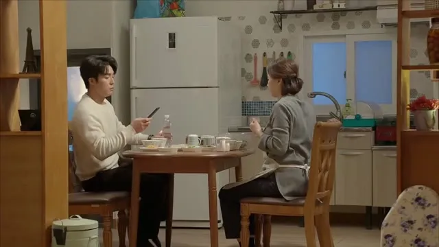 Hình ảnh trong phim Ngôi Nhà Bí Mật trên TVHay Hình ảnh trong phim Ngôi Nhà Bí Mật trên TVHay