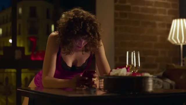 Nữ Nhà Văn Táo Bạo (Phần 1) 2020 Vietsub HD - TVHay Nữ Nhà Văn Táo Bạo (Phần 1) 2020 Vietsub HD - TVHay
