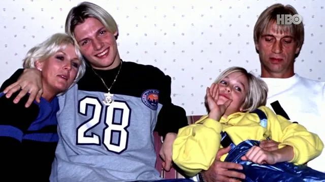 Xem phim Thần Tượng Sụp Đổ Nick Và Aaron Carter (Phần 1) Vietsub HD tại TVHay Xem phim Thần Tượng Sụp Đổ Nick Và Aaron Carter (Phần 1) Vietsub HD tại TVHay