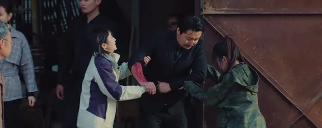 Sa Mãng Vây Thành 2020 Vietsub HD - TVHay Sa Mãng Vây Thành 2020 Vietsub HD - TVHay