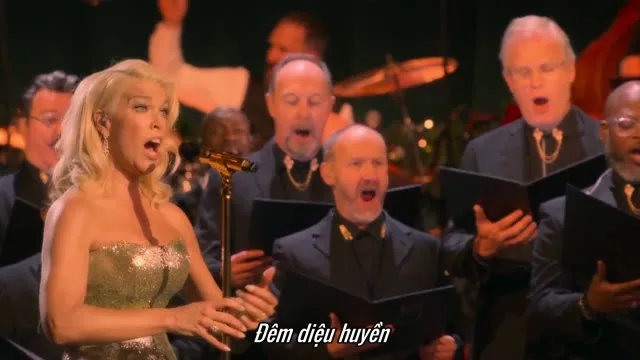 Hình ảnh trong phim Hannah Waddingham: Đêm Giáng Sinh Ấm Áp trên TVHay Hình ảnh trong phim Hannah Waddingham: Đêm Giáng Sinh Ấm Áp trên TVHay
