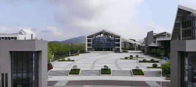 Xem phim Mối Tình Đầu Nhiều Năm Như Thế Thuyết Minh HD tại TVHay Xem phim Mối Tình Đầu Nhiều Năm Như Thế Thuyết Minh HD tại TVHay