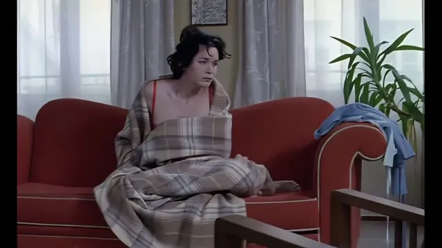 Bí Mật 2000 Vietsub HD - TVHay Bí Mật 2000 Vietsub HD - TVHay