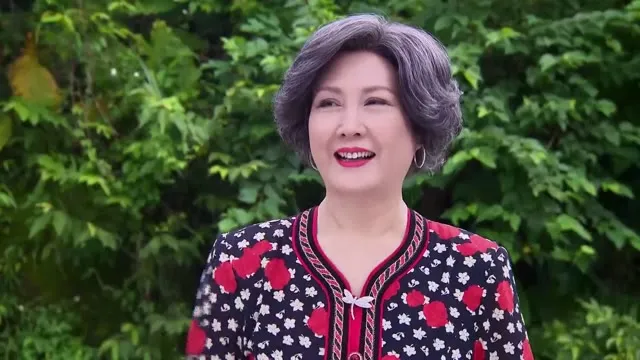 Xem phim Quý Ông Hoàn Hảo Thuyết Minh HD tại TVHay Xem phim Quý Ông Hoàn Hảo Thuyết Minh HD tại TVHay