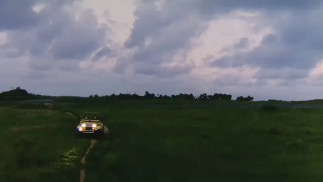 Xem phim Thiên Sứ Khỏa Thân Vietsub HD tại TVHay Xem phim Thiên Sứ Khỏa Thân Vietsub HD tại TVHay