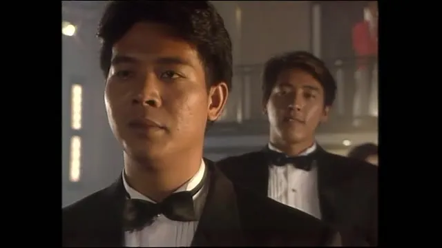 Nhất Đen Nhì Đỏ 2 – Thiên Hạ Vô Địch 1992 Vietsub HD - TVHay Nhất Đen Nhì Đỏ 2 – Thiên Hạ Vô Địch 1992 Vietsub HD - TVHay