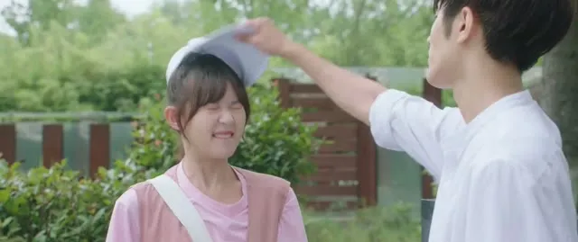 Hình ảnh trong phim Làm Trái Tim Em Mỉm Cười trên TVHay Hình ảnh trong phim Làm Trái Tim Em Mỉm Cười trên TVHay