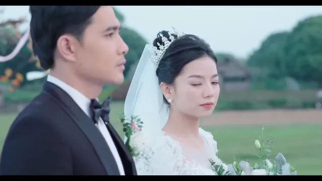 Hoa Hồng Giấy 2022 Vietsub HD - TVHay Hoa Hồng Giấy 2022 Vietsub HD - TVHay