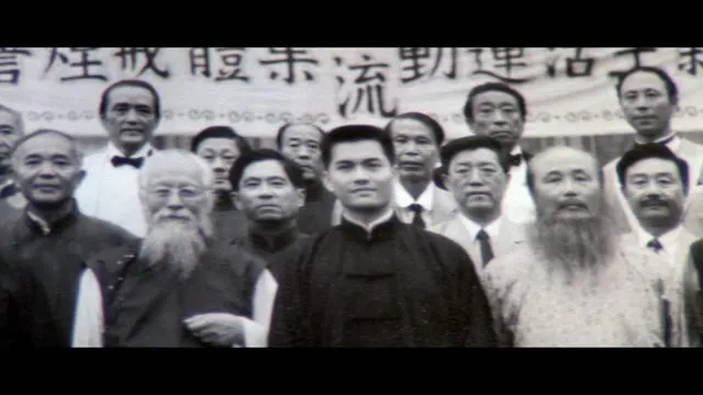 Xem phim Hoàng Đế Thượng Hải Hùng Bá Thiên Hạ Vietsub HD tại TVHay Xem phim Hoàng Đế Thượng Hải Hùng Bá Thiên Hạ Vietsub HD tại TVHay