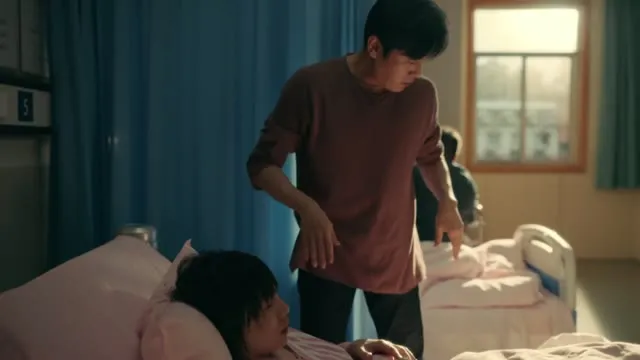 Bạn Nhỏ Thân Yêu 2022 Vietsub HD - TVHay Bạn Nhỏ Thân Yêu 2022 Vietsub HD - TVHay