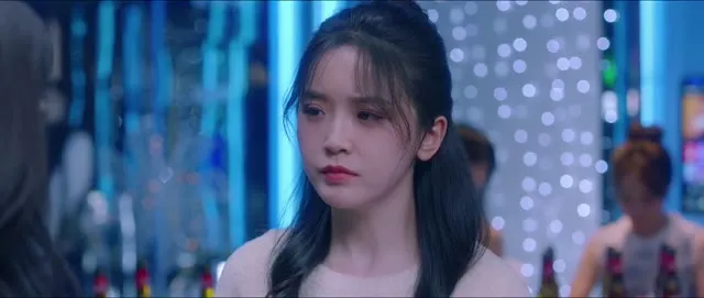 Hình ảnh trong phim Sở Tiên Sinh Từ Trên Trời Rơi Xuống trên TVHay Hình ảnh trong phim Sở Tiên Sinh Từ Trên Trời Rơi Xuống trên TVHay