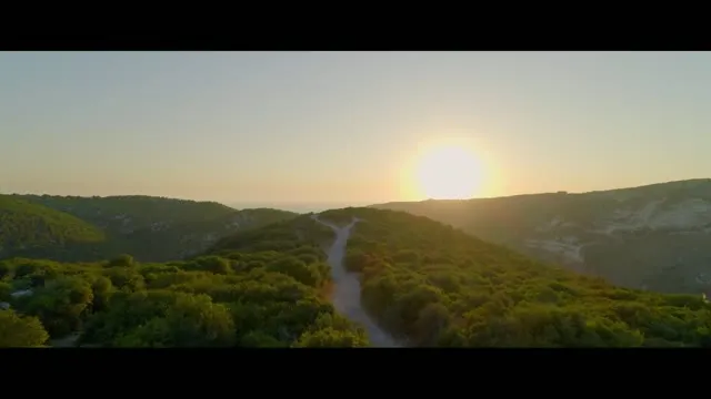 Hình ảnh trong phim Kỳ Trăng Mật Sóng Gió trên TVHay Hình ảnh trong phim Kỳ Trăng Mật Sóng Gió trên TVHay