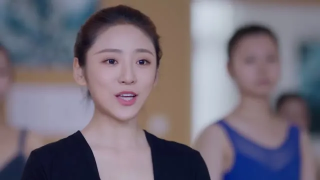 Hình ảnh trong phim Nhón Chân Để Đến Gần Người trên TVHay Hình ảnh trong phim Nhón Chân Để Đến Gần Người trên TVHay