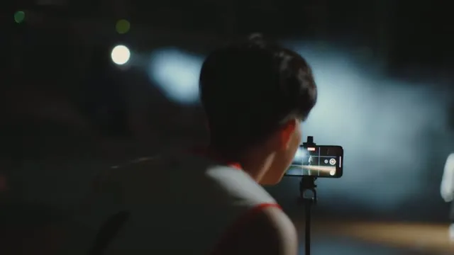 Xem phim Khi Trái Tim Gần Nhau Vietsub HD tại TVHay Xem phim Khi Trái Tim Gần Nhau Vietsub HD tại TVHay