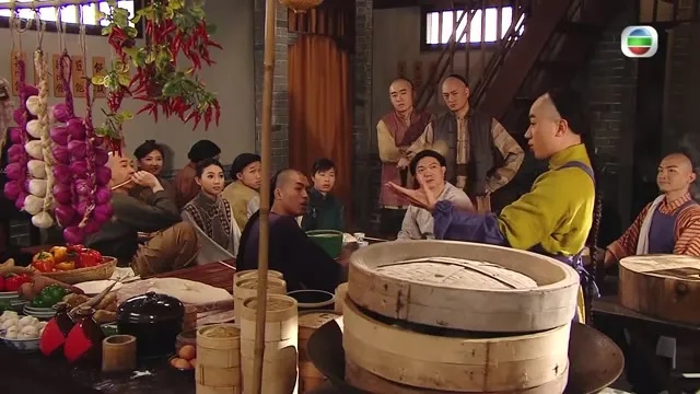 Hình ảnh trong phim Đôi Đũa Mạ Vàng trên TVHay Hình ảnh trong phim Đôi Đũa Mạ Vàng trên TVHay