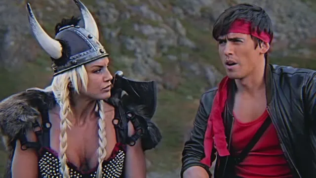 Hình ảnh trong phim Cảnh Sát Kung Fury trên TVHay Hình ảnh trong phim Cảnh Sát Kung Fury trên TVHay