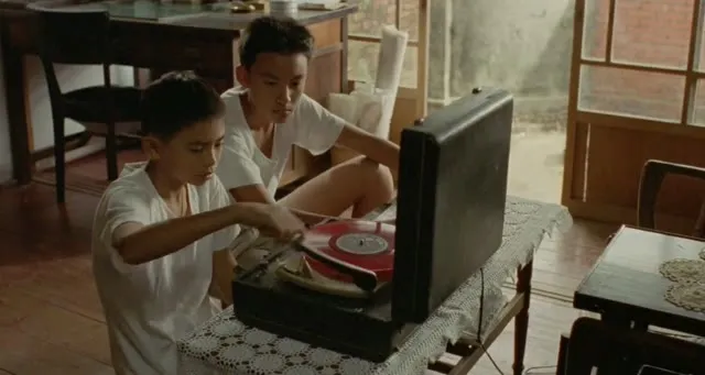 Xem phim Một Ngày Hè Tươi Sáng Hơn Vietsub HD tại TVHay Xem phim Một Ngày Hè Tươi Sáng Hơn Vietsub HD tại TVHay
