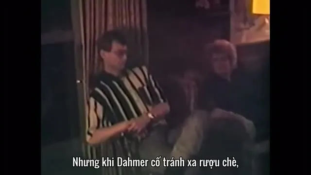 Đối Thoại Với Kẻ Sát Nhân: Jeffrey Dahmer 2022 Vietsub HD - TVHay Đối Thoại Với Kẻ Sát Nhân: Jeffrey Dahmer 2022 Vietsub HD - TVHay