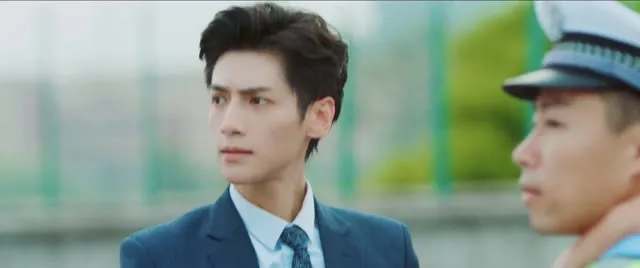 Xem phim Người Theo Đuổi Ánh Sáng Vietsub HD tại TVHay Xem phim Người Theo Đuổi Ánh Sáng Vietsub HD tại TVHay