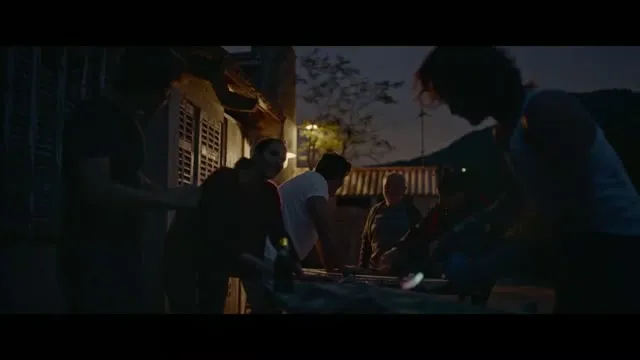 Đám Con Hư Đốn 2021 Vietsub HD - TVHay Đám Con Hư Đốn 2021 Vietsub HD - TVHay