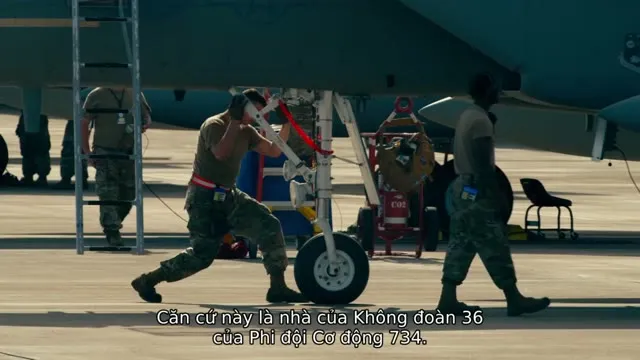 Xem phim Chiến Dịch Thả Quà Giáng Sinh Vietsub HD tại TVHay Xem phim Chiến Dịch Thả Quà Giáng Sinh Vietsub HD tại TVHay
