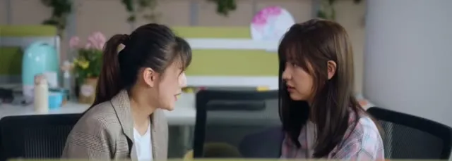 Hình ảnh trong phim Cô gái tỏa sáng trên TVHay Hình ảnh trong phim Cô gái tỏa sáng trên TVHay