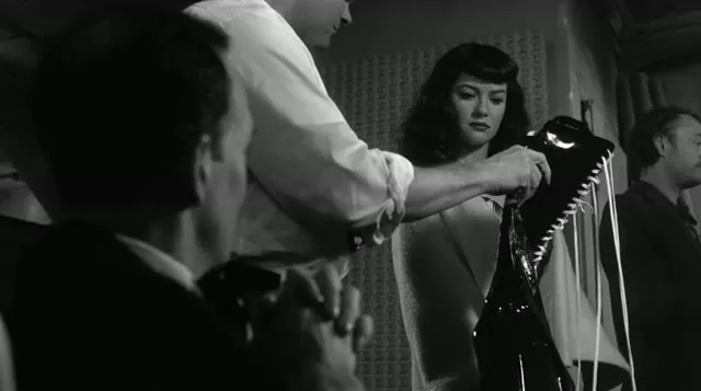 Hình ảnh trong phim The Notorious Bettie Page trên TVHay Hình ảnh trong phim The Notorious Bettie Page trên TVHay
