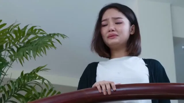 Nhà Có 5 Nàng Tiên 2013 Vietsub HD - TVHay Nhà Có 5 Nàng Tiên 2013 Vietsub HD - TVHay
