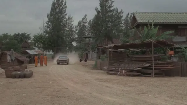 Điệp Viên 007: Sát Thủ Với Khẩu Súng Vàng 1974 Vietsub HD - TVHay Điệp Viên 007: Sát Thủ Với Khẩu Súng Vàng 1974 Vietsub HD - TVHay