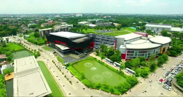 Cô Em Nóng Bỏng, Đừng Cố Bỏ Chạy 2018 Vietsub HD - TVHay Cô Em Nóng Bỏng, Đừng Cố Bỏ Chạy 2018 Vietsub HD - TVHay