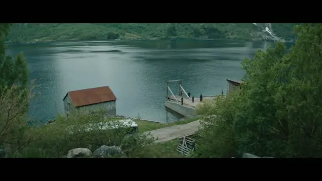 Chuyến Tàu Chở Vàng 2022 Vietsub HD - TVHay Chuyến Tàu Chở Vàng 2022 Vietsub HD - TVHay
