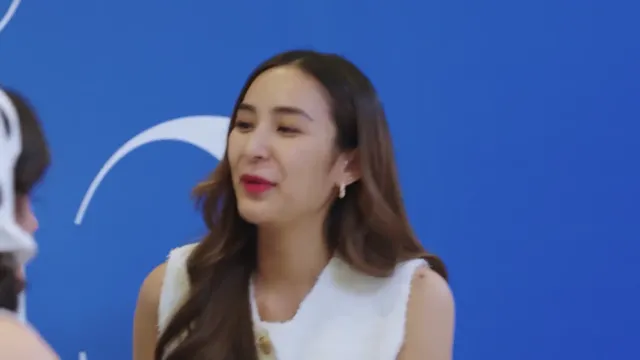 Xem Kẻ Thứ 3 tập 2 Thuyết Minh tại TVHay