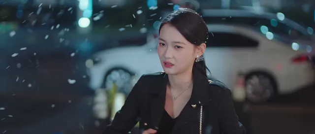 Hình ảnh Thiên Vị Riêng Em tập 11 trên TVHay