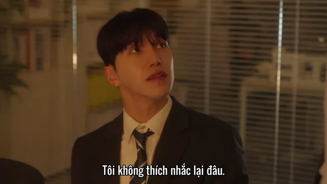 Hình ảnh trong phim Chiếc Cà Vạt Rối Rắm trên TVHay Hình ảnh trong phim Chiếc Cà Vạt Rối Rắm trên TVHay