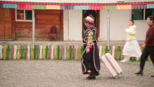 Xem phim Nơi Hoa Đào Nở Rộ Vietsub HD tại TVHay Xem phim Nơi Hoa Đào Nở Rộ Vietsub HD tại TVHay