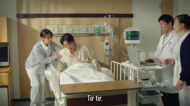 Tái sinh: Người hùng cuối cùng 2026 Vietsub HD - TVHay Tái sinh: Người hùng cuối cùng 2026 Vietsub HD - TVHay
