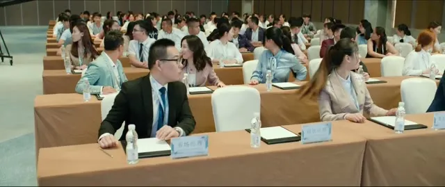 Xem phim Đại Hồng Bao Vietsub HD tại TVHay Xem phim Đại Hồng Bao Vietsub HD tại TVHay