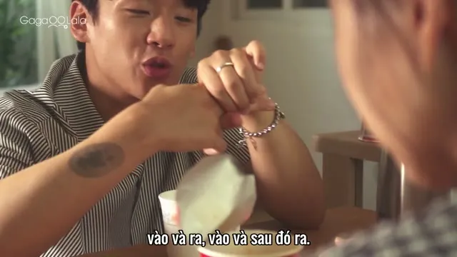 Xem phim Kẻ Thù Gặp Nhau ở Phòng Khách Của Chúng Tôi Vietsub HD tại TVHay Xem phim Kẻ Thù Gặp Nhau ở Phòng Khách Của Chúng Tôi Vietsub HD tại TVHay