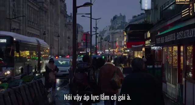 Hình ảnh trong phim Dưới Lớp Hào Quang trên TVHay Hình ảnh trong phim Dưới Lớp Hào Quang trên TVHay