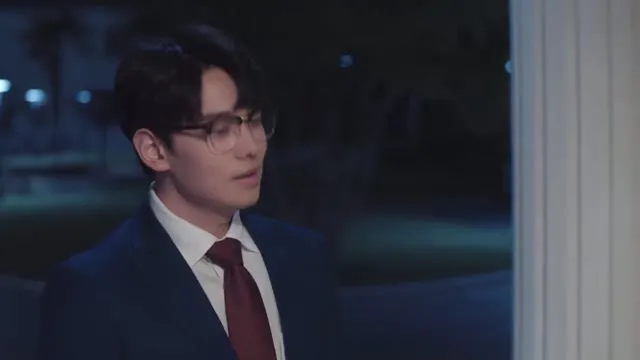 Nữ Hoàng Part-time Là Tôi 2025 Vietsub HD - TVHay Nữ Hoàng Part-time Là Tôi 2025 Vietsub HD - TVHay