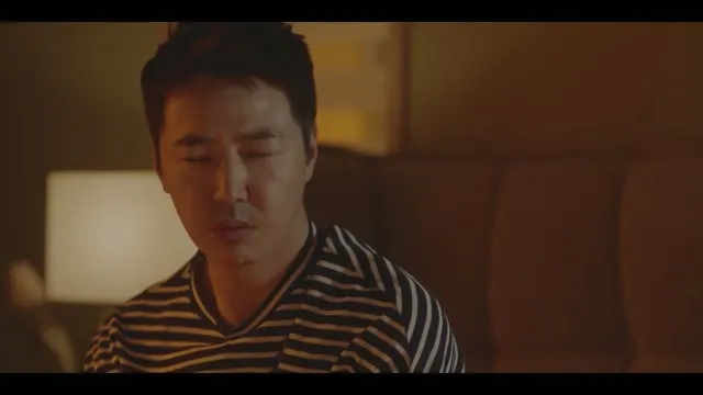 Ôm Em Thật Chặt 2018 Vietsub HD - TVHay Ôm Em Thật Chặt 2018 Vietsub HD - TVHay