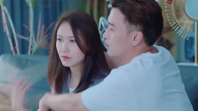Xem phim Dưới Ánh Mặt Trời Lồng Tiếng HD tại TVHay Xem phim Dưới Ánh Mặt Trời Lồng Tiếng HD tại TVHay