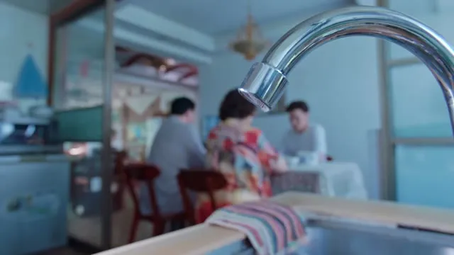 Dưới Ánh Mặt Trời 2021 Vietsub HD - TVHay Dưới Ánh Mặt Trời 2021 Vietsub HD - TVHay