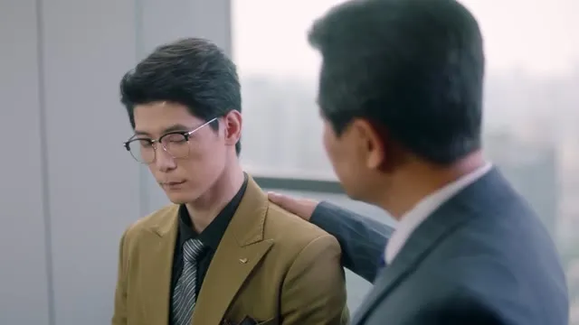 Yêu Trước Hoàng Hôn 2025 Vietsub HD - TVHay Yêu Trước Hoàng Hôn 2025 Vietsub HD - TVHay
