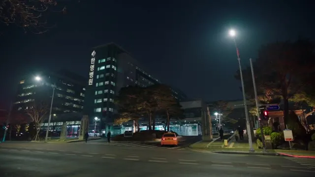 Chị Đại Học Đường (Phần 2) 2025 Vietsub HD - TVHay Chị Đại Học Đường (Phần 2) 2025 Vietsub HD - TVHay